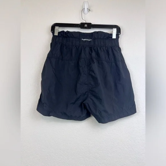 Fabletics Ultra High Waisted Piped Short in Black Size Small - Picture 3 of 8